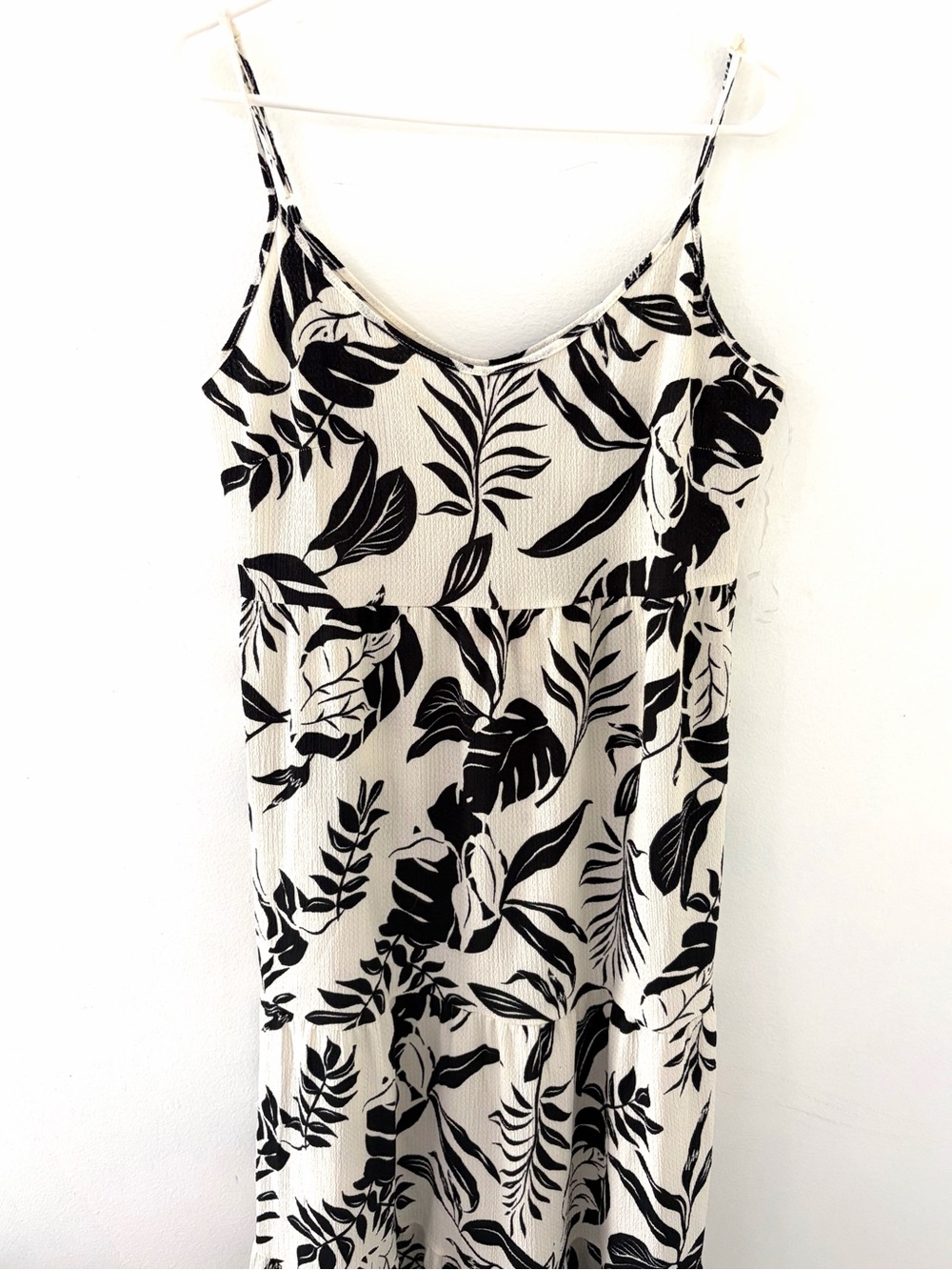 Harlow & Rose Tropical Floral Print Midi Dress, Size: Medium